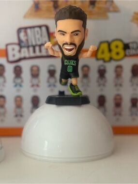 New! Zuru Series 1 NBA BALLERS - Boston Celtics - JAYSON TATUM (Rare Chase)